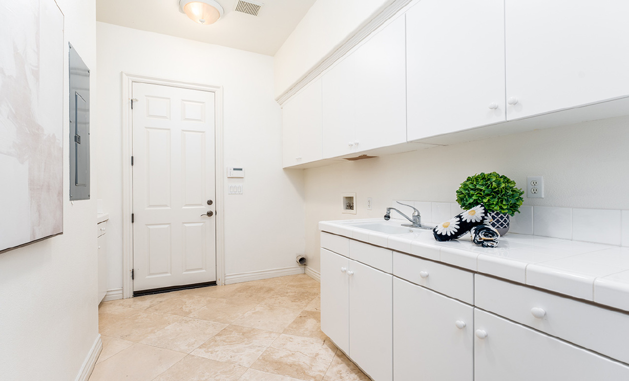 19782 Red Roan Ln, Yorba Linda CA: 