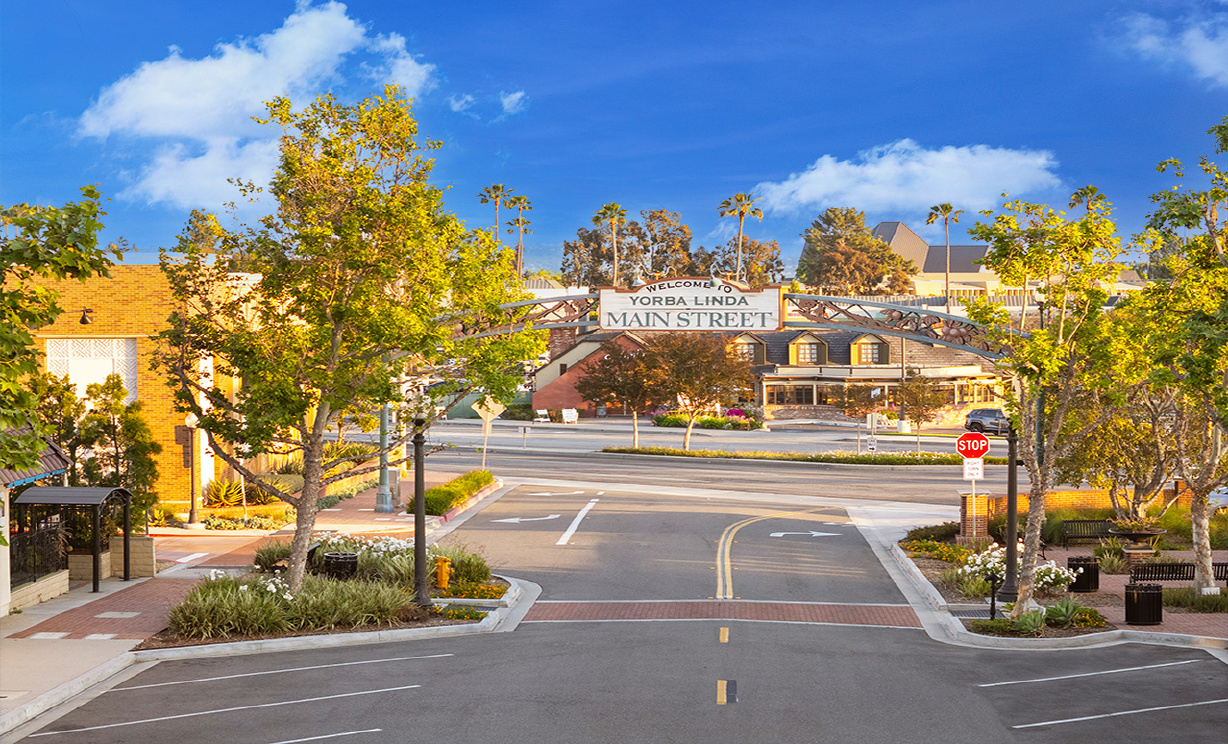 18301 Alicia Ln, Yorba Linda CA: 