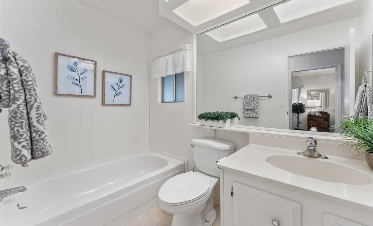 2851 Rolling Hills Dr, Fullerton CA: 