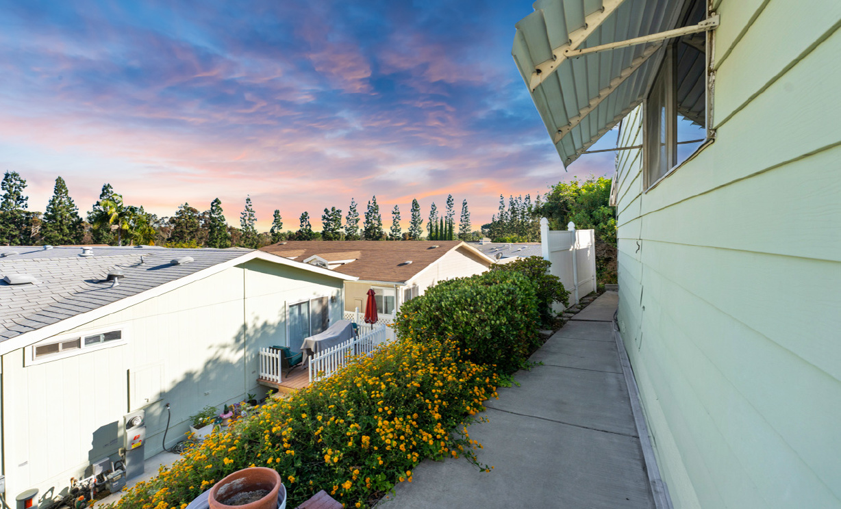 2851 Rolling Hills Dr, Fullerton CA: 