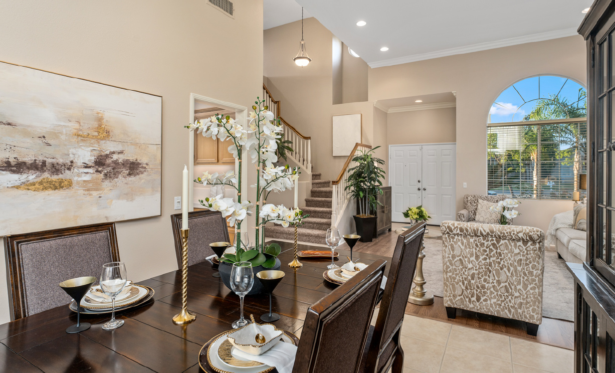 368 Redwing Circle, Corona  CA: 