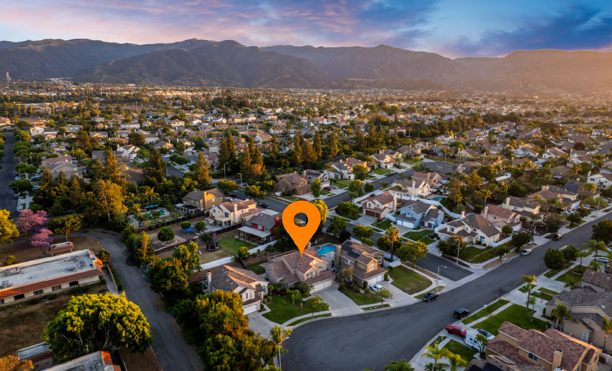 368 Redwing Circle, Corona  CA: 