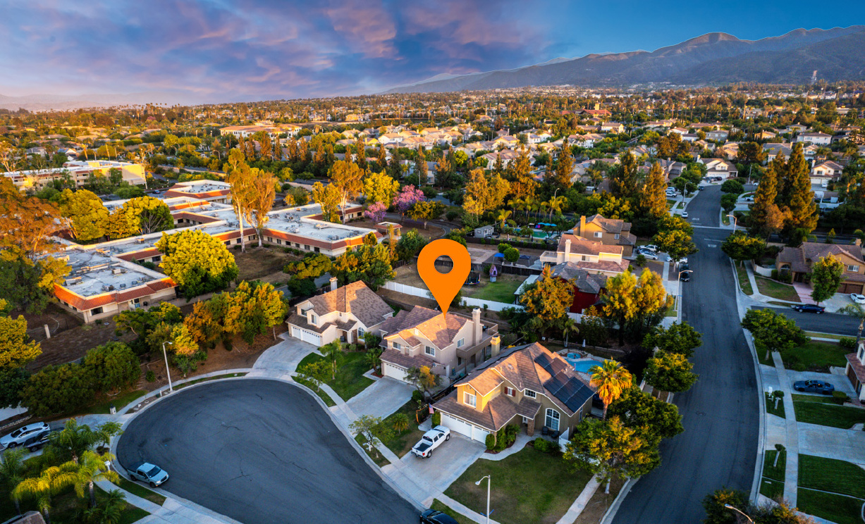 368 Redwing Circle, Corona  CA: 