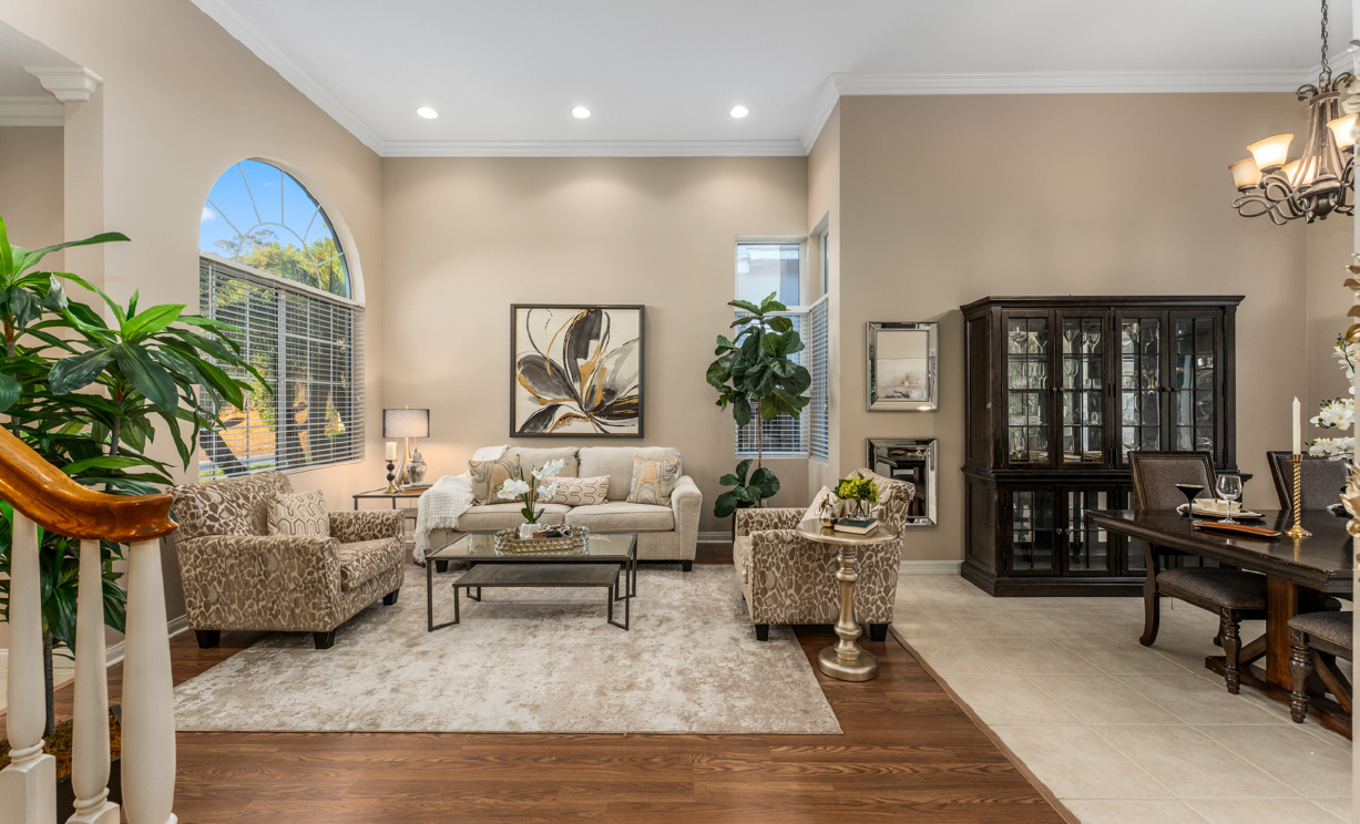 368 Redwing Circle, Corona  CA: 