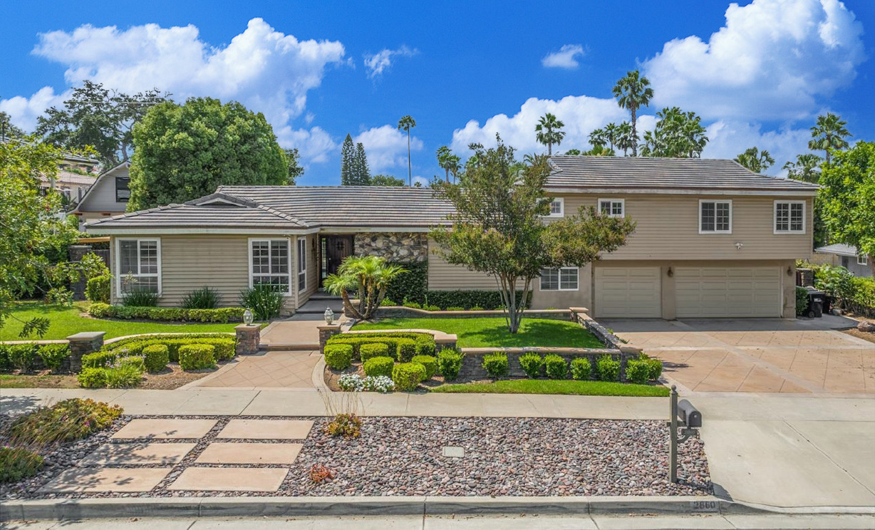 2860 Hudson Ave, Corona  CA: 