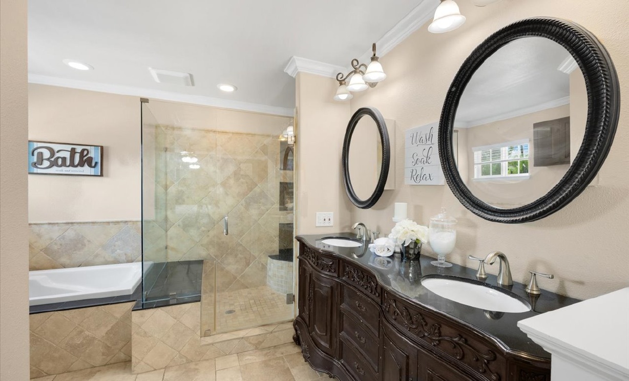 2860 Hudson Ave, Corona  CA: 