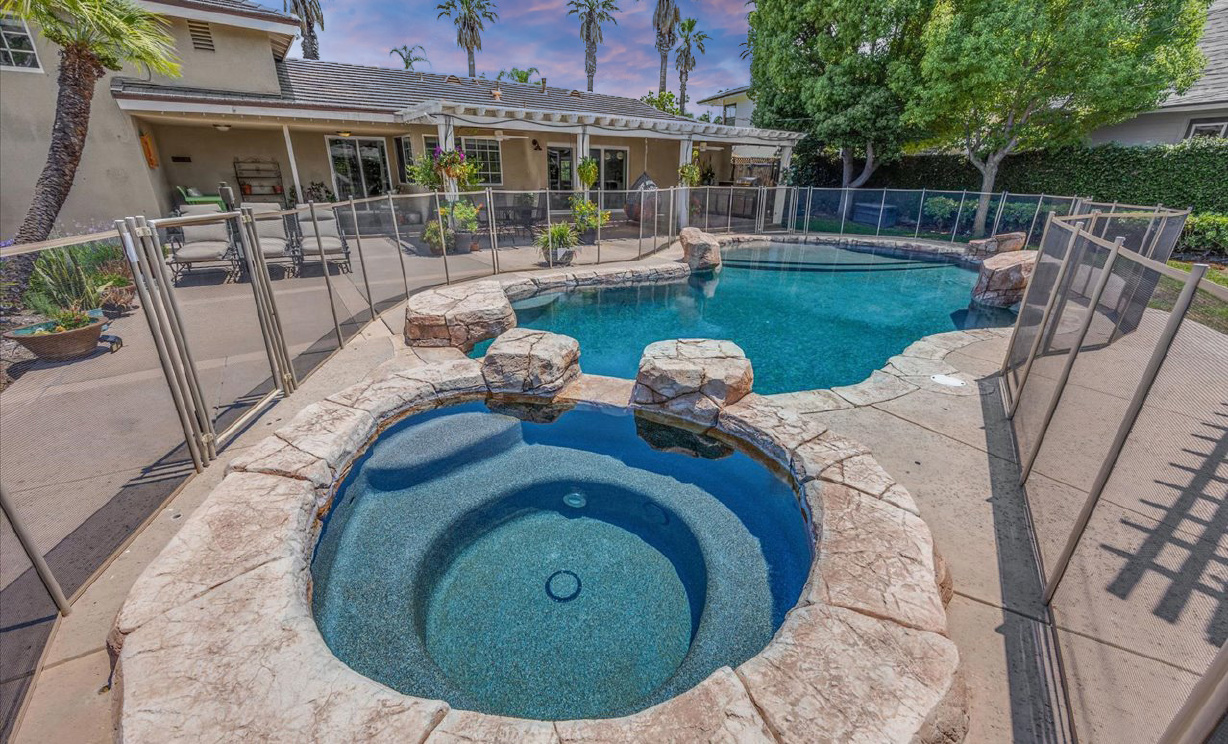 2860 Hudson Ave, Corona  CA: 