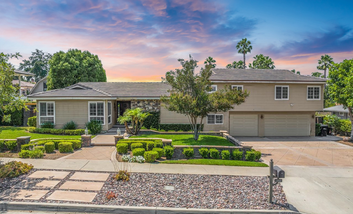 2860 Hudson Ave, Corona  CA: 