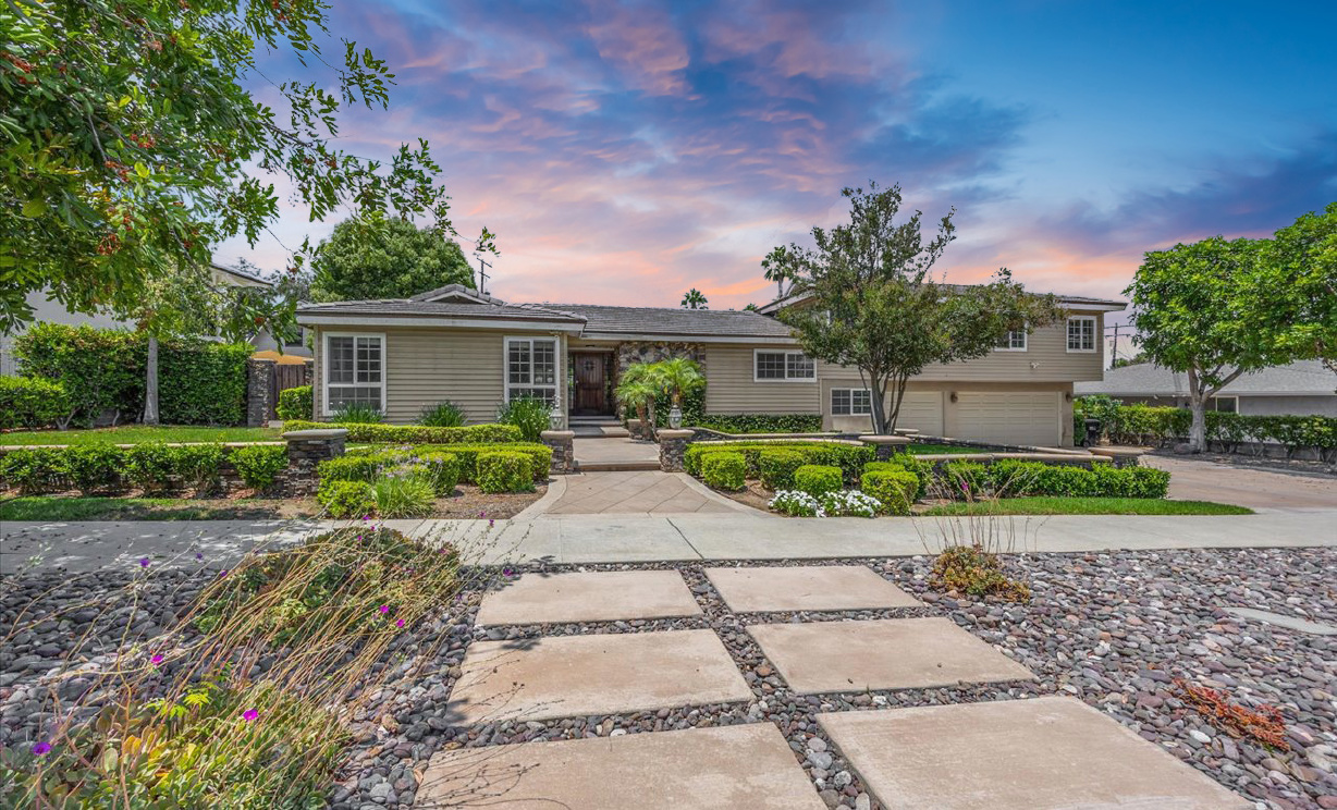 2860 Hudson Ave, Corona  CA: 