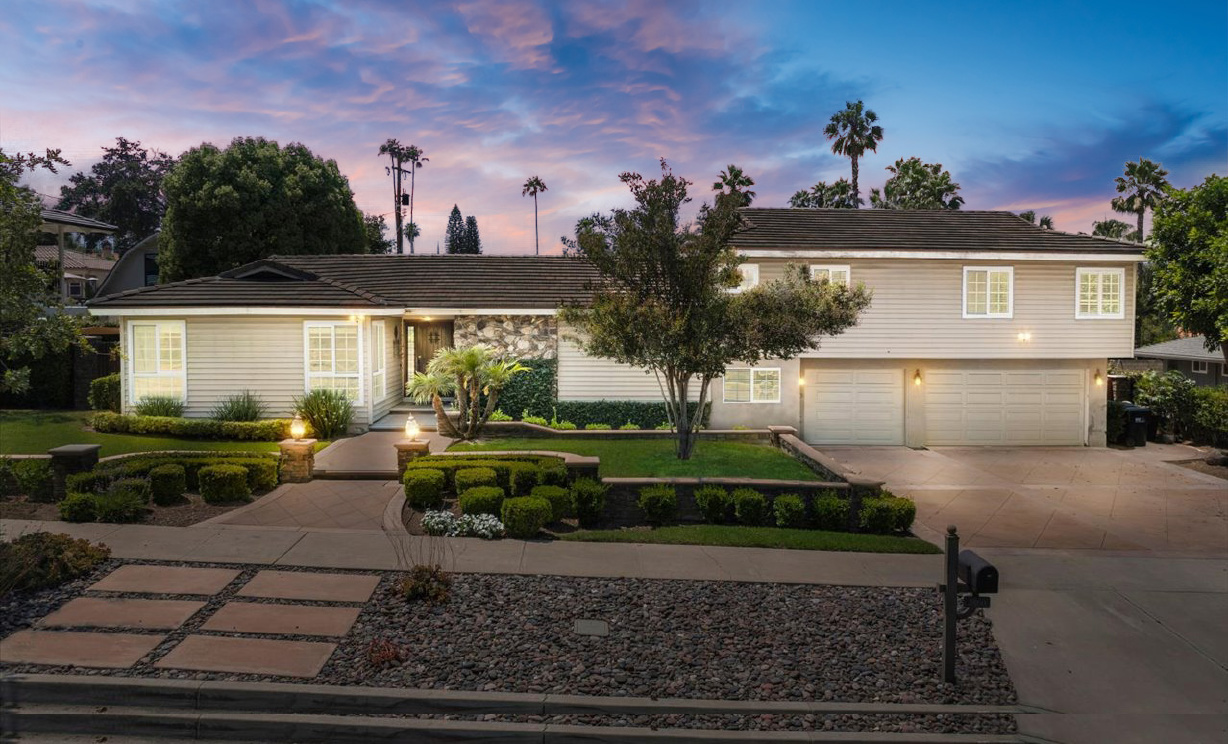 2860 Hudson Ave, Corona  CA: 