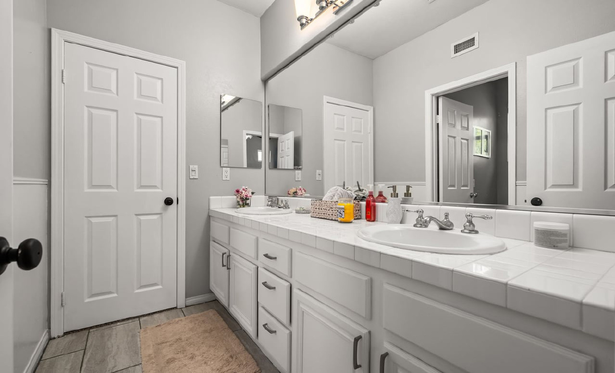2933 Arboridge Ct, Fullerton CA: 