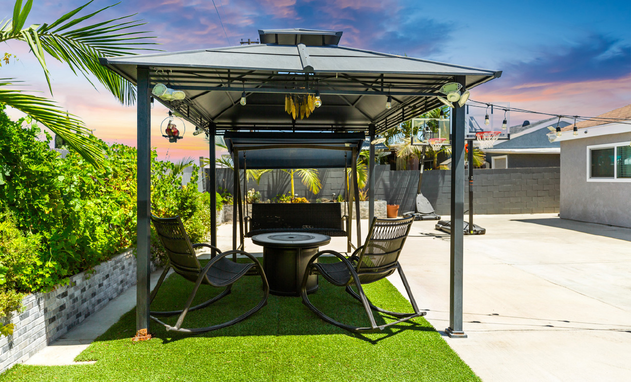 5521 Myra Avenue, Cypress CA: 