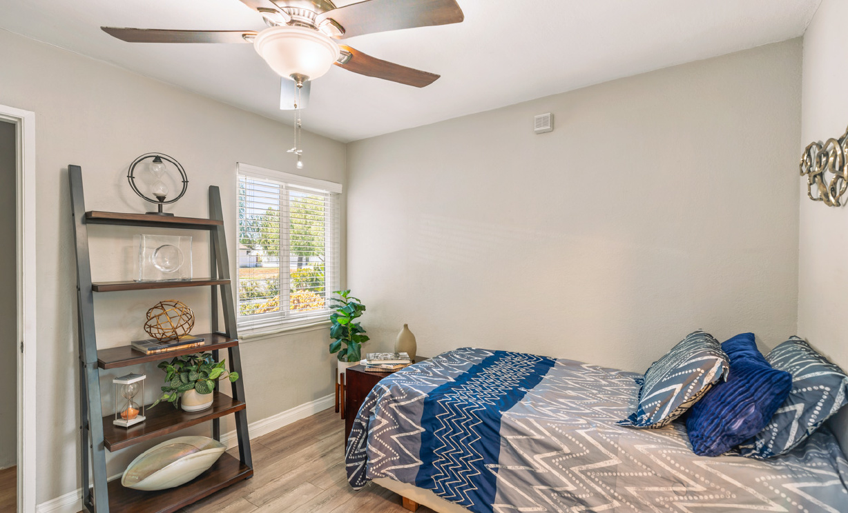 5521 Myra Avenue, Cypress CA: 