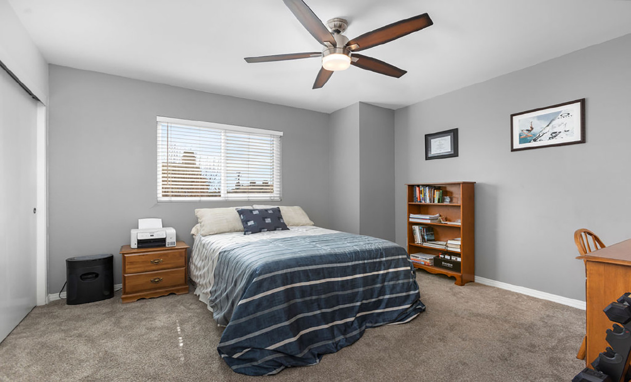 290 Victoria Street, Costa Mesa CA: 