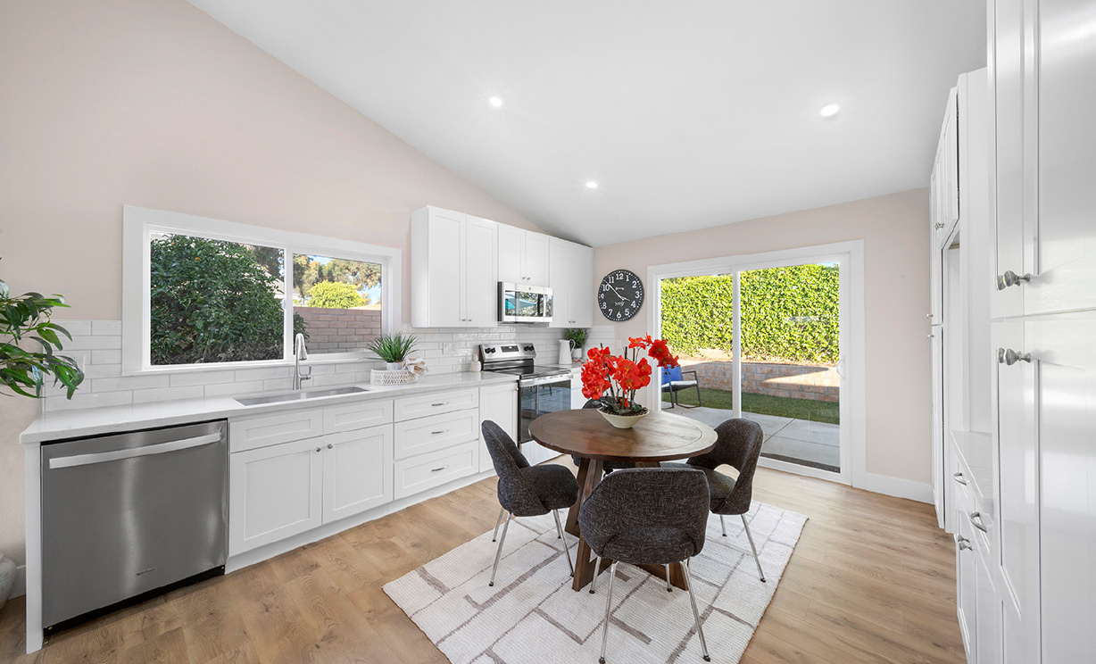 10620 Gemini Dr, Riverside CA: 