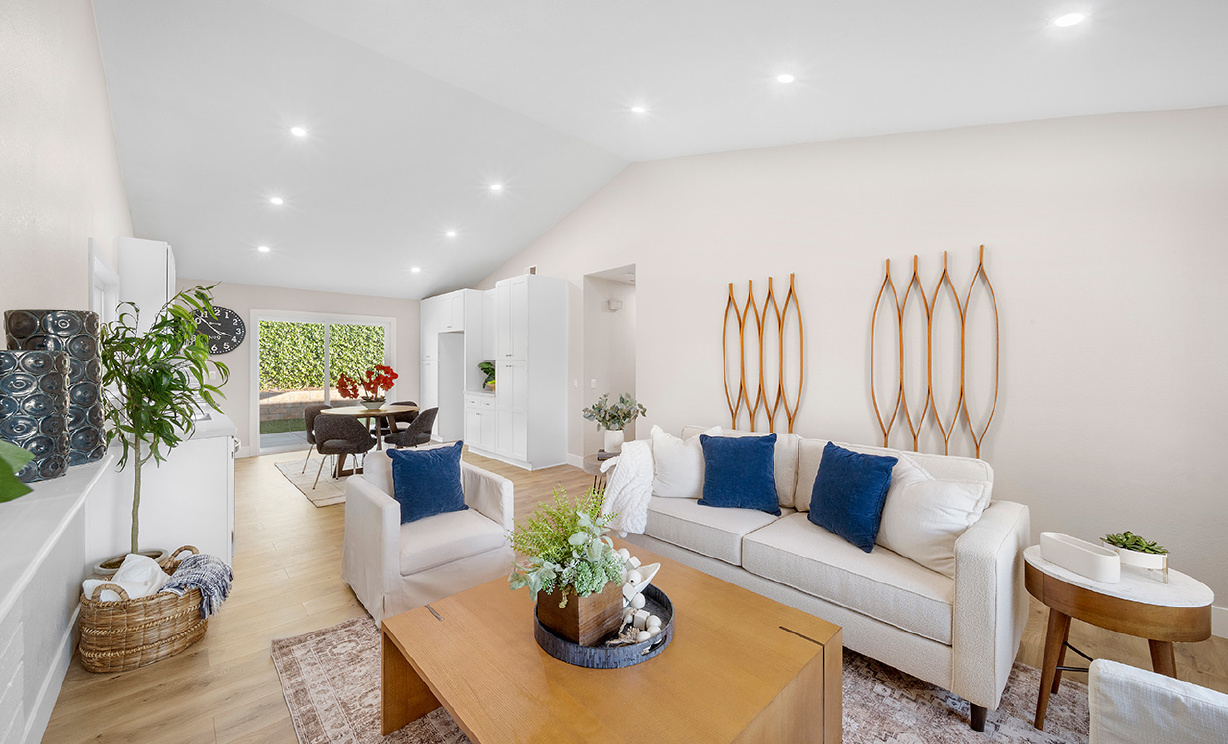 10620 Gemini Dr, Riverside CA: 