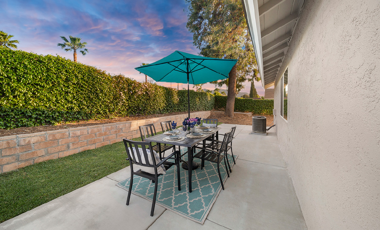 10620 Gemini Dr, Riverside CA: 