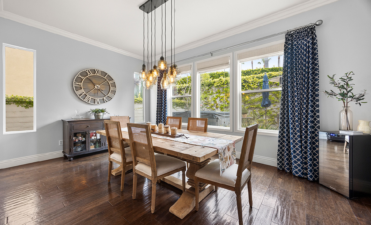 6615 Feather Drive, Huntington Beach CA: 