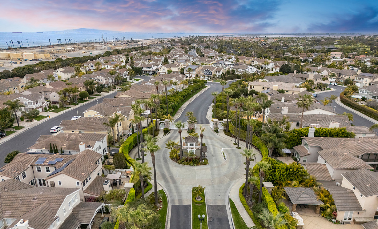 6615 Feather Drive, Huntington Beach CA: 