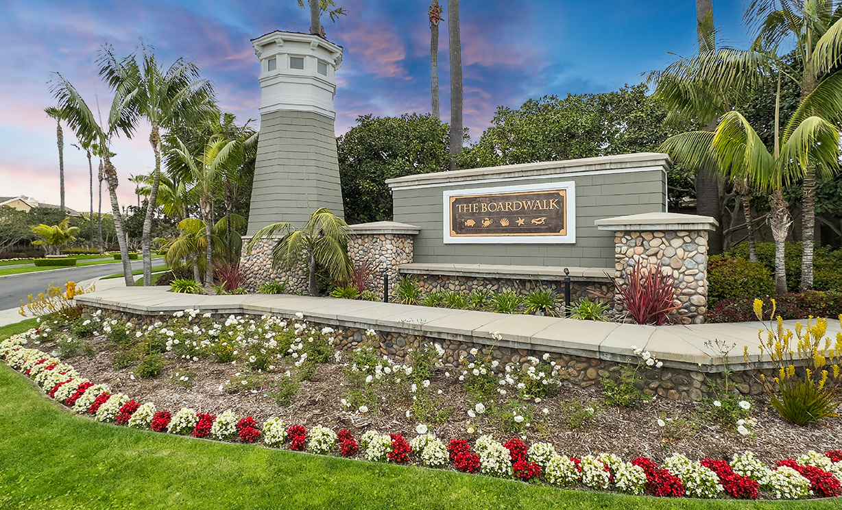 6615 Feather Drive, Huntington Beach CA: 