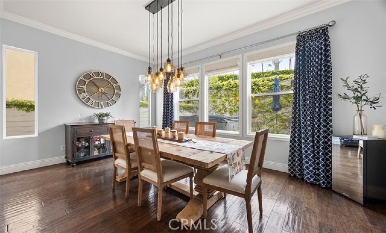 6615 Feather Drive, Huntington Beach CA: 