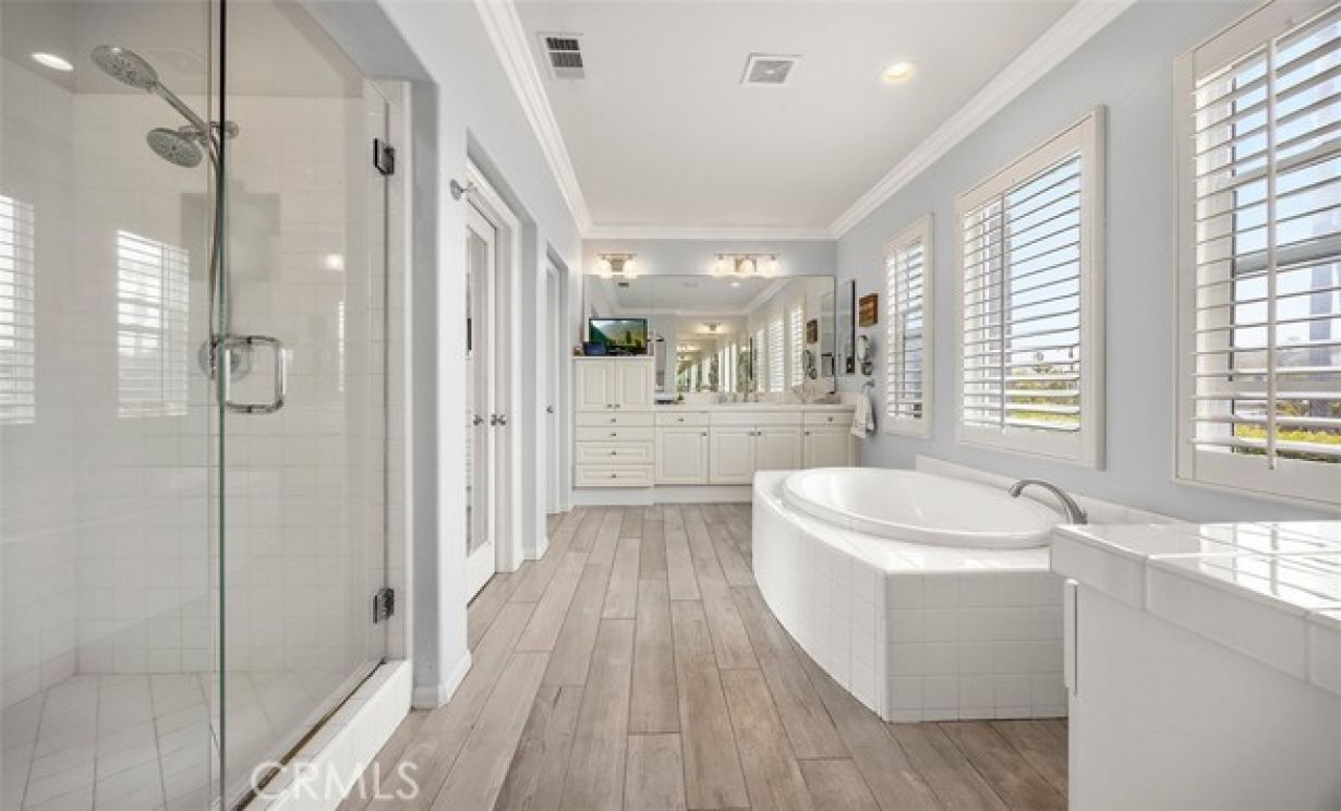 6615 Feather Drive, Huntington Beach CA: 