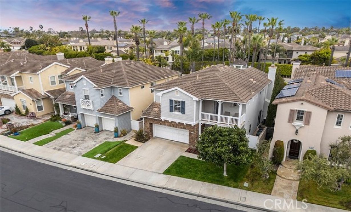6615 Feather Drive, Huntington Beach CA: 