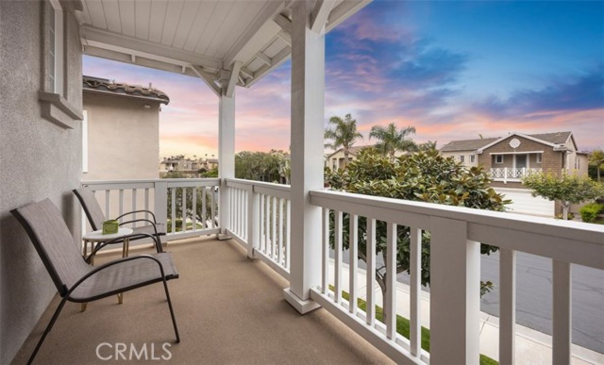 6615 Feather Drive, Huntington Beach CA: 