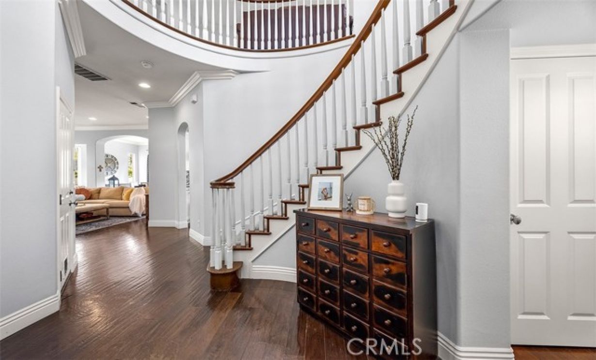 6615 Feather Drive, Huntington Beach CA: 