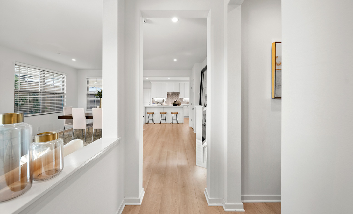 106 Sunnyside, Irvine CA: 