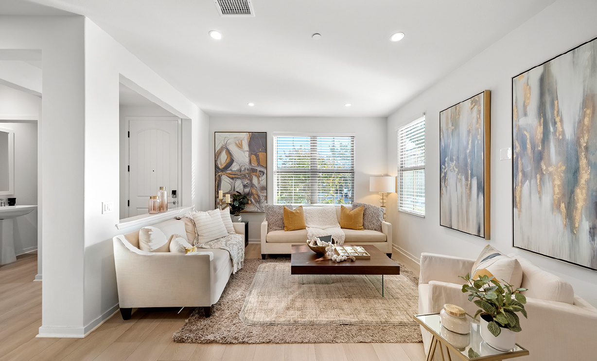 106 Sunnyside, Irvine CA: 
