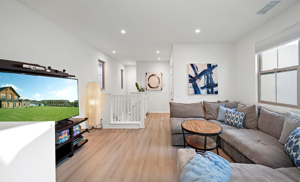 106 Sunnyside, Irvine CA: 