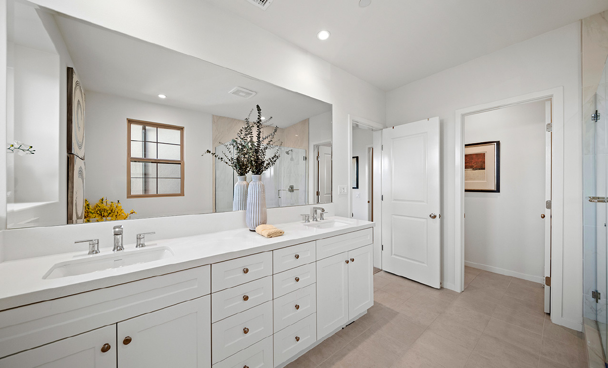 106 Sunnyside, Irvine CA: 