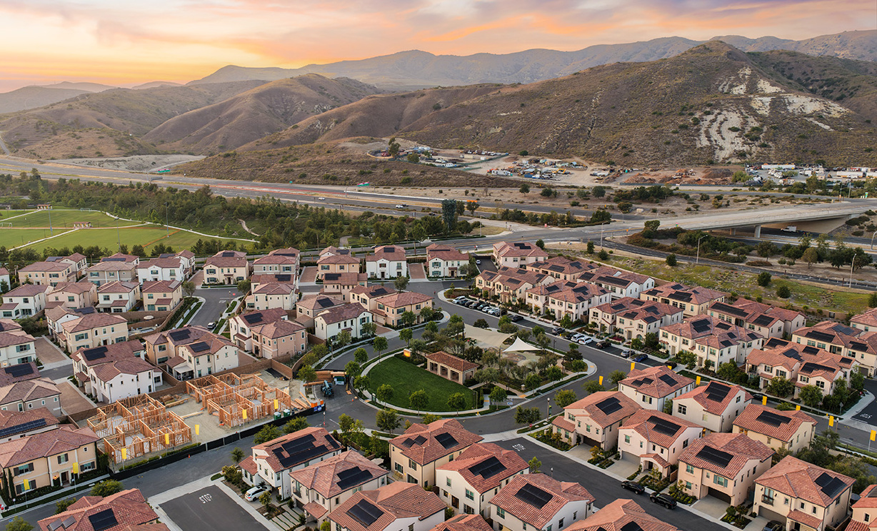 106 Sunnyside, Irvine CA: 