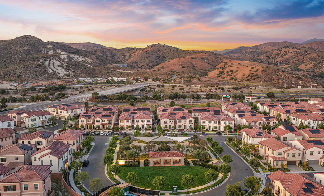 106 Sunnyside, Irvine CA: 