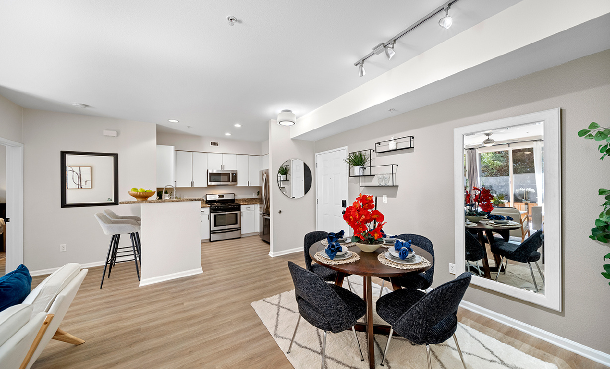 1801 E. Katella Ave #2076, Anaheim CA: 