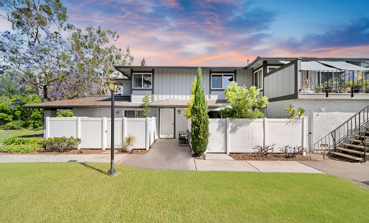 6567 Woodburn Ln, Yorba Linda CA: 
