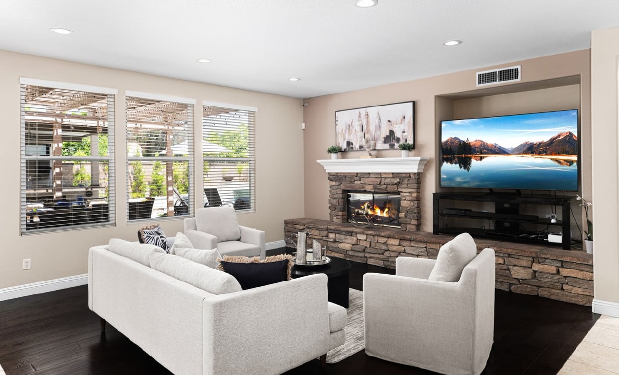 2965 Bluegrass Ln, Fullerton CA: 