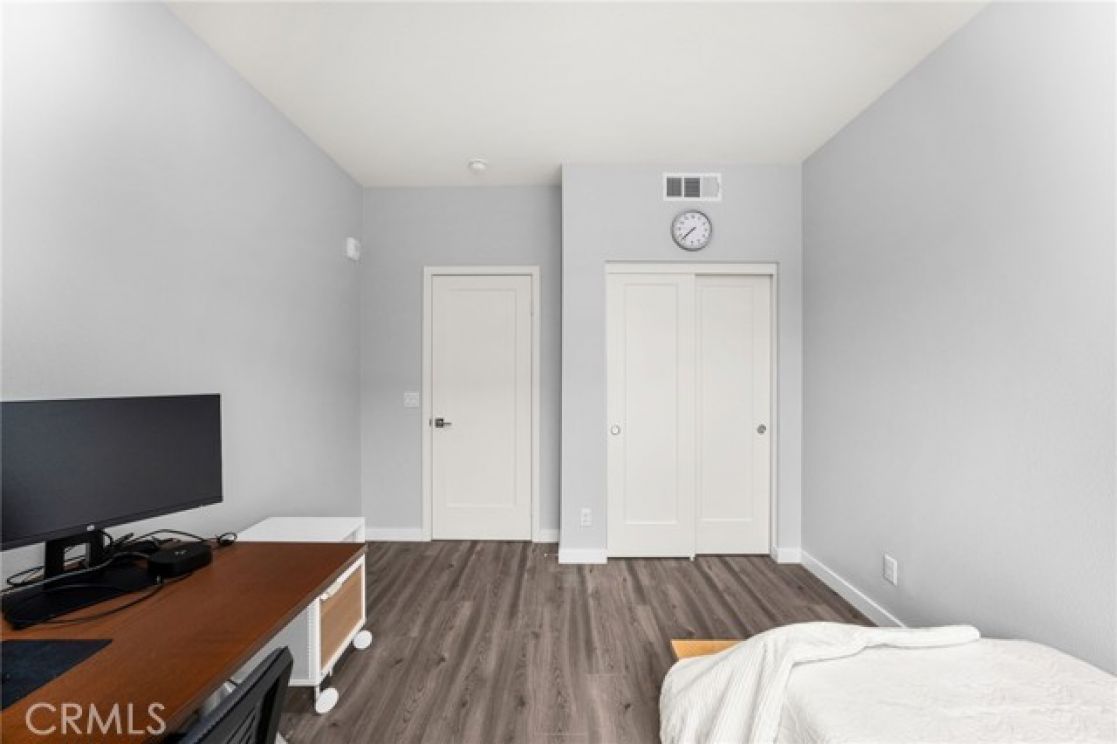 400 W Central Avenue, Brea CA: 