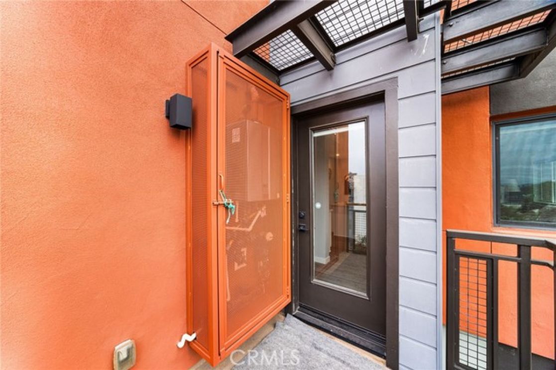400 W Central Avenue, Brea CA: 