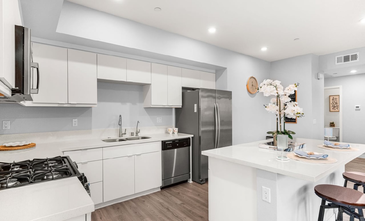 400 W Central Ave #307, Brea CA: 