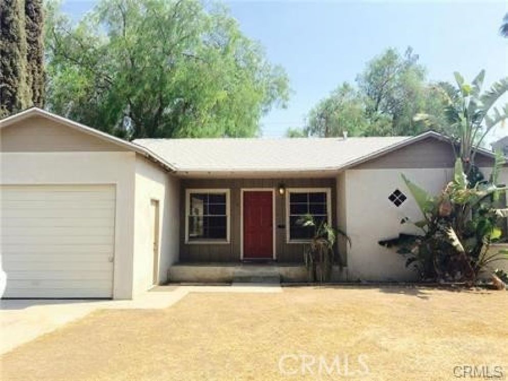 3550 Elizabeth Street, Riverside CA: 
