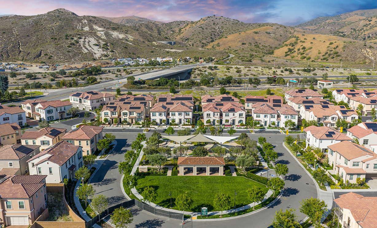 106 Sunnyside, Irvine CA: 