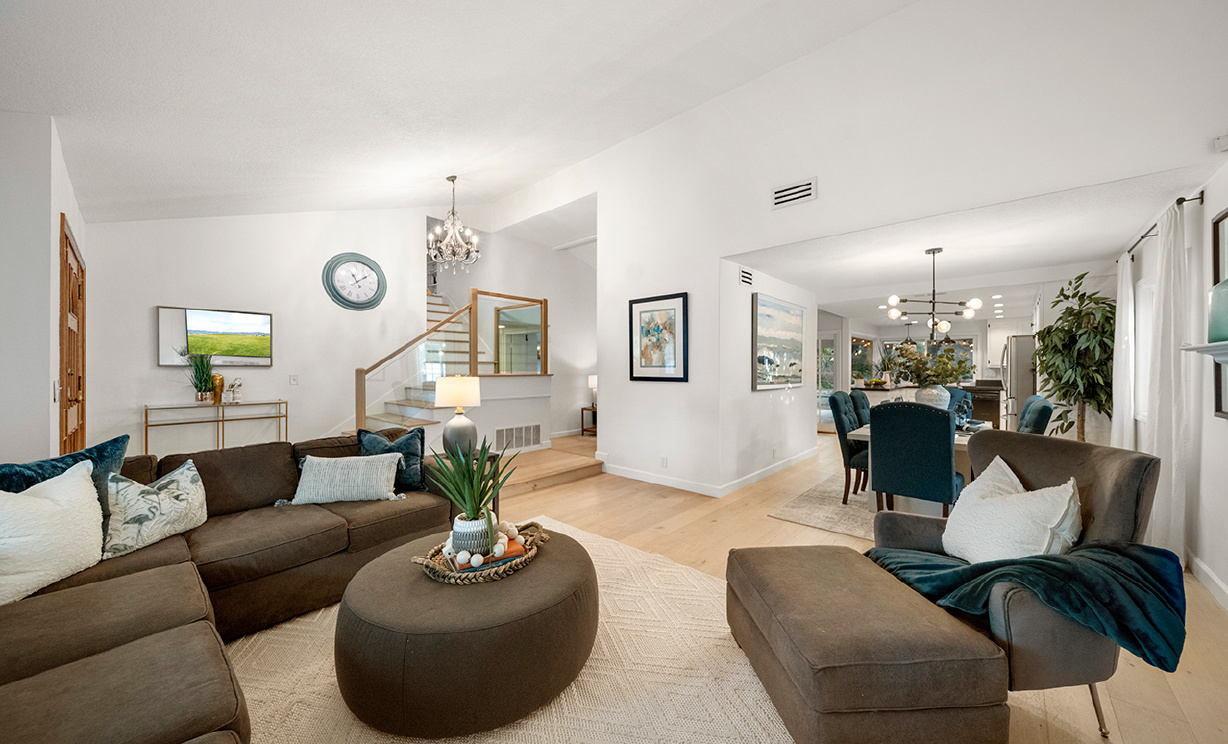 2034 Chevy Chase Dr, Brea CA: 