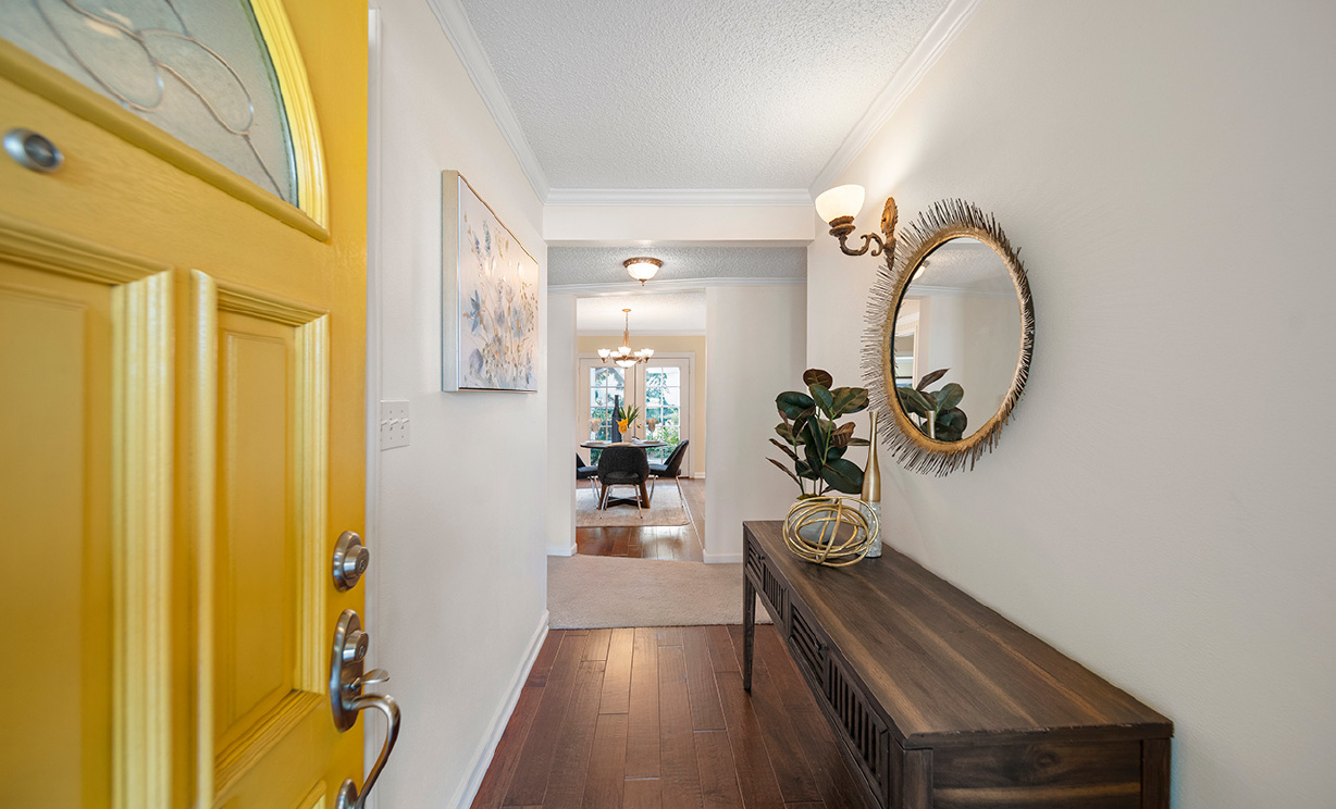 2431 Hartford Ave, Fullerton CA: 