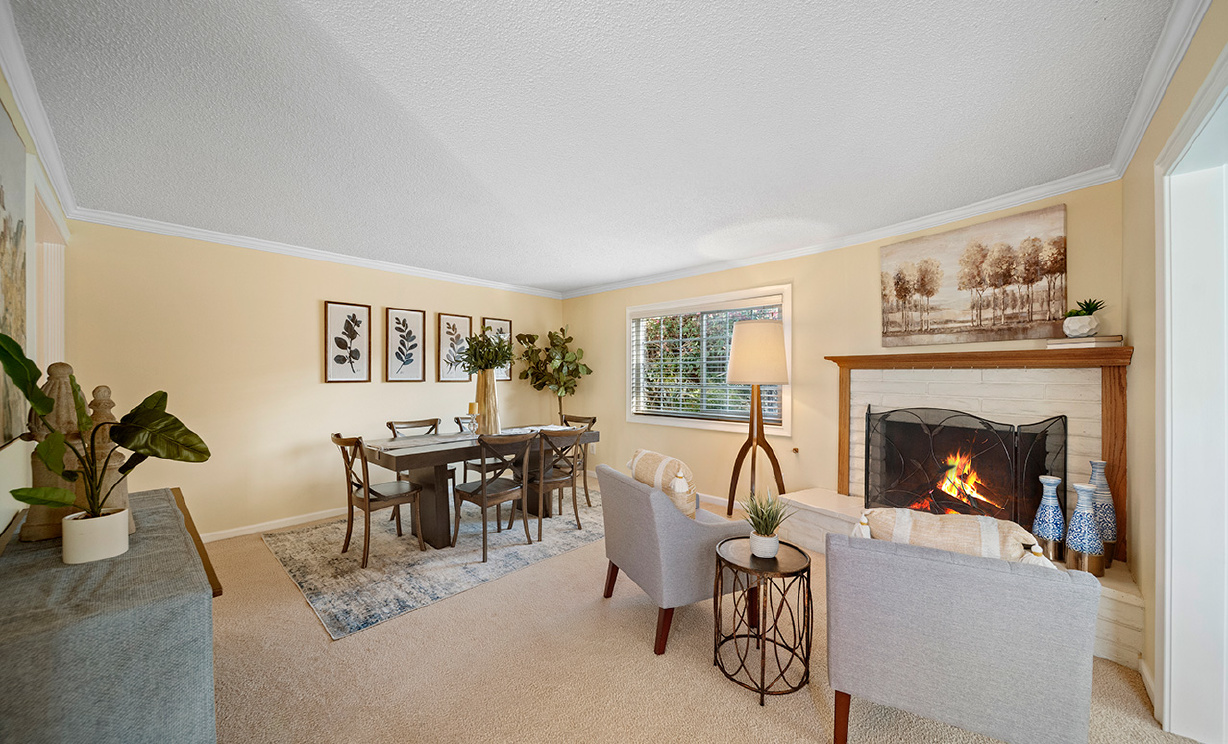 2431 Hartford Ave, Fullerton CA: 