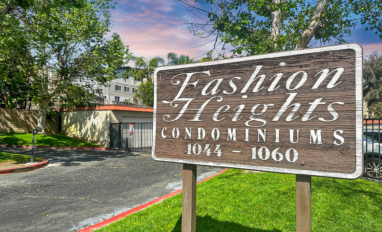 1052 S Idaho St #19, La Habra CA: 