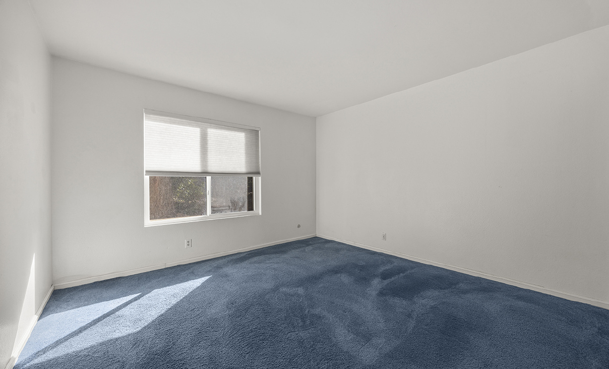 1052 S Idaho St #19, La Habra CA: 