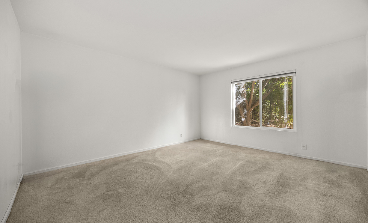 1052 S Idaho St #19, La Habra CA: 