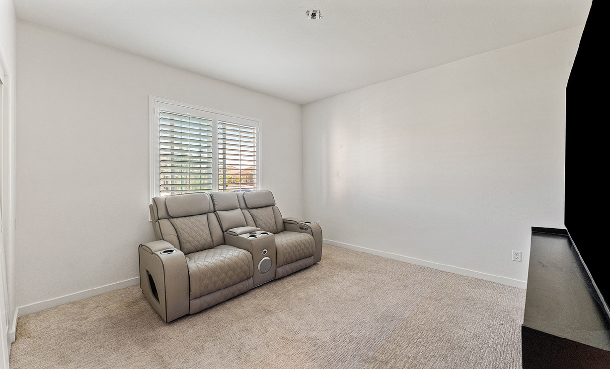 5252 Denali Court, Fontana CA: 